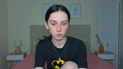 little_mollee online show from October 17, 9:06 pm