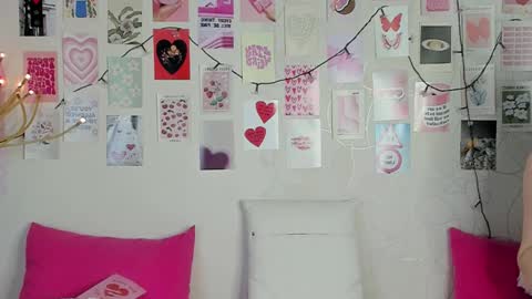 Kriss online show from February 20, 9:32 am