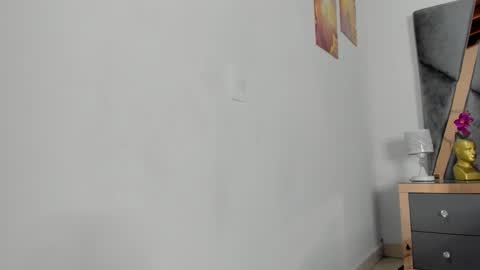 Eva online show from December 23, 10:35 am