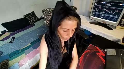 little_savage online show from June 10, 5:12 pm