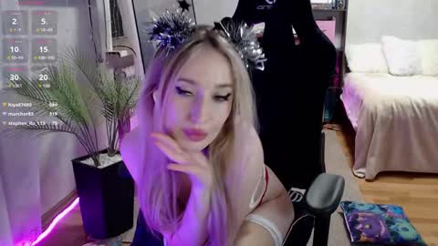 Sonya online show from December 25, 2:25 am