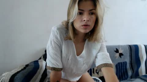 sofia online show from May 4, 5:09 pm