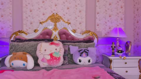  Violet  Alyson  online show from December 9, 4:34 am