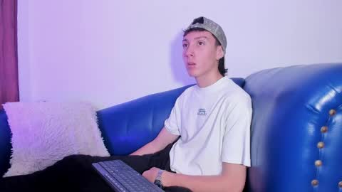 DANNY online show from April 18, 2:10 pm