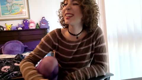 littledeathtrap online show from November 18, 9:08 pm