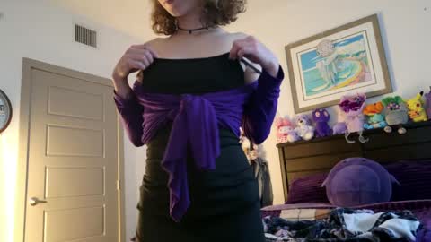 littledeathtrap online show from April 16, 9:39 pm