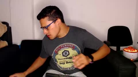 Manu online show from October 6, 1:58 am