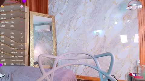 Tania  online show from February 3, 11:05 pm