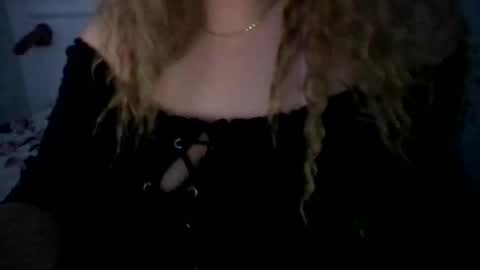 babygirll online show from March 26, 2:17 am