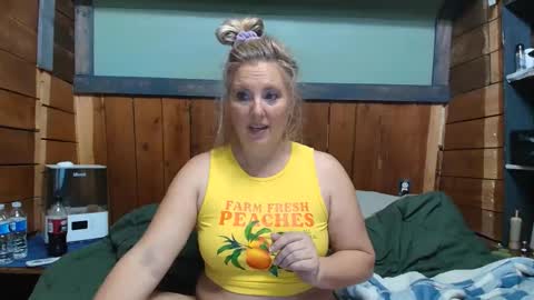 lisanixs online show from February 26, 7:35 pm