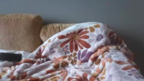 Snapshot of littlelovesbig chatting on September 19, 8:09 pm littlelovesbig online show from September 19, 8:09 pm