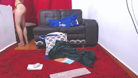  Mia online show from March 9, 8:18 am