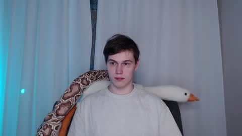 Sonnenschein online show from December 16, 7:00 pm