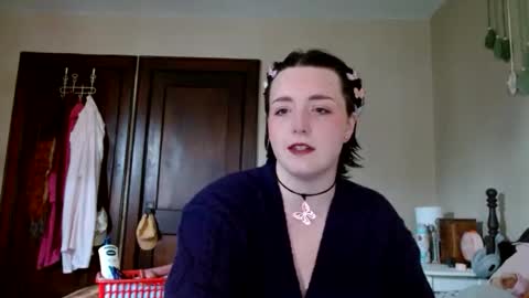 Kori online show from April 1, 5:32 pm