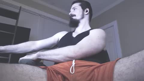 Snapshot of littlesumthinsumthin chatting on November 9, 10:41 pm Alex or LSS online show from November 9, 10:41 pm