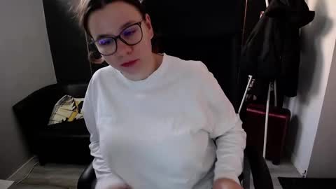 Viki online show from March 13, 7:59 am