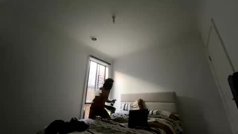 litzsa online show from January 14, 9:15 am