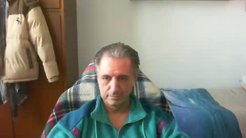 Snapshot of liuk53 chatting on March 29, 1:00 pm liuk53 online show from March 29, 1:00 pm