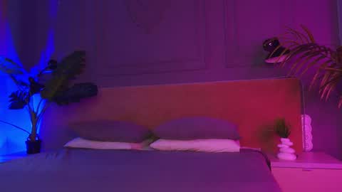 Liv 3 online show from September 28, 2:55 pm