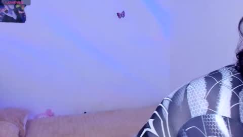 Liz online show from November 1, 5:09 am