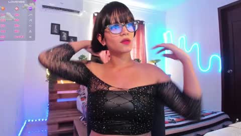 Livfabi  online show from December 31, 4:57 pm