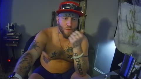 Snapshot of livingpuddle chatting on October 22, 2:50 pm livingpuddle online show from October 22, 2:50 pm