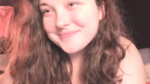 Snapshot of livinsubspace chatting on October 14, 12:44 am Liv online show from October 14, 12:44 am