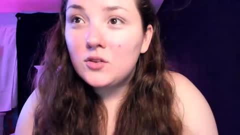 Liv online show from April 13, 11:54 pm