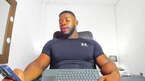 Snapshot of lixxxymorgan chatting on February 18, 7:54 pm lixxxymorgan online show from February 18, 7:54 pm