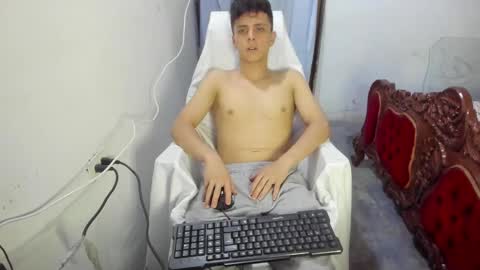 Chris online show from January 2, 11:38 pm