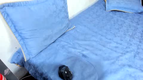 Chris online show from January 31, 2:37 am