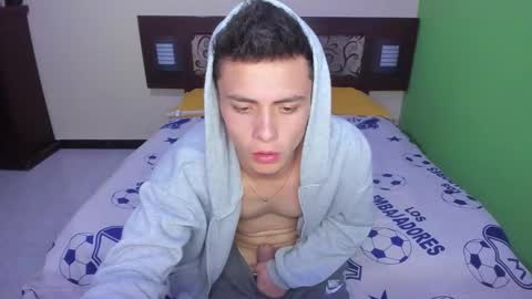 Chris online show from October 17, 3:20 am