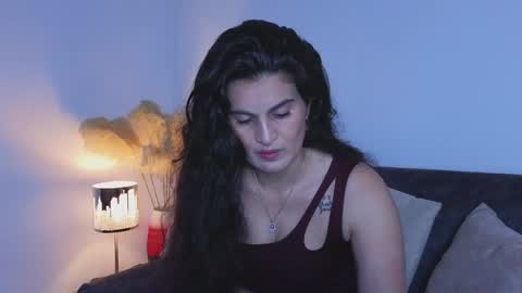 Snapshot of liz_devine chatting on January 20, 2:14 pm liz online show from January 20, 2:14 pm