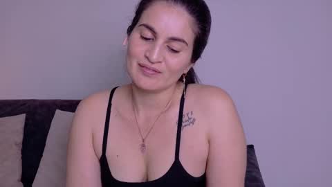 Snapshot of liz_devine chatting on September 26, 4:00 pm liz online show from September 26, 4:00 pm