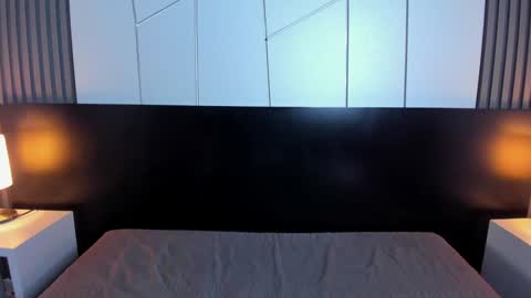 Liz  online show from January 28, 12:22 pm