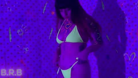 Snapshot of liz_grey_ chatting on November 16, 2:06 am online show from November 16, 2:06 am