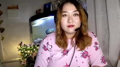 Molly online show from March 23, 5:17 pm