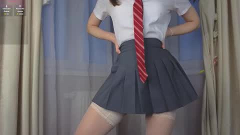 Hello there im Amelia Im new here Lets have fun online show from November 7, 3:06 am