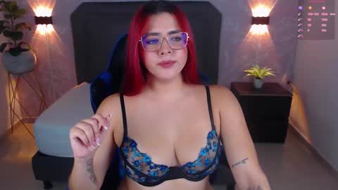 LIZETH online show from February 18, 12:34 pm