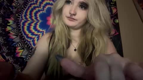 Lizz  online show from March 4, 10:49 pm