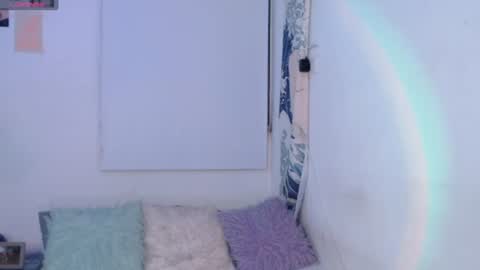 Snapshot of lizza_scott chatting on June 6, 1:32 am Lizza Scott online show from June 6, 1:32 am