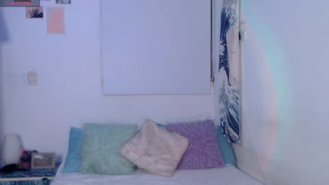 Snapshot of lizza_scott chatting on June 9, 12:33 am Lizza Scott online show from June 9, 12:33 am