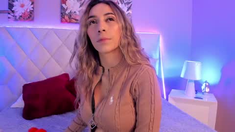 LIZZI online show from May 24, 1:38 pm