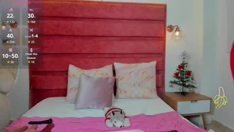 Lizzy Joss online show from November 25, 10:43 pm