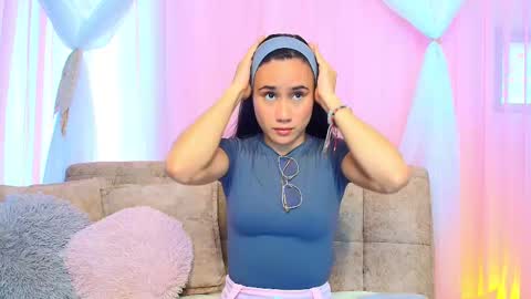 lizzy_kane online show from March 8, 8:12 pm