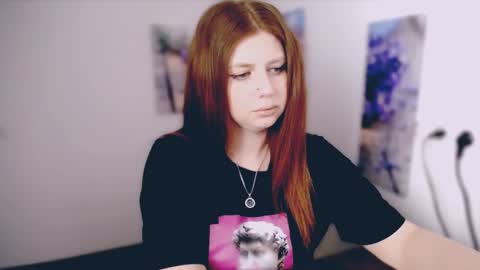 Snapshot of lizzy_koul chatting on April 8, 12:38 pm Lizzy3 online show from April 8, 12:38 pm