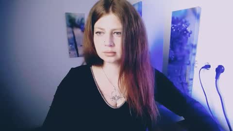 Snapshot of lizzy_koul chatting on April 16, 6:52 pm Lizzy3 online show from April 16, 6:52 pm