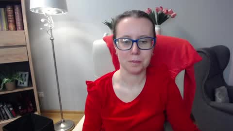 Lizzy online show from February 26, 5:50 am