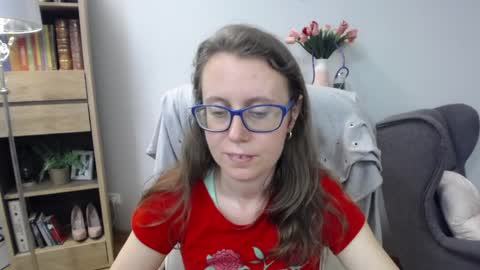 Lizzy online show from May 27, 5:04 am