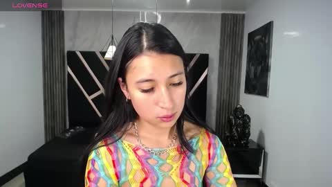 Lizzy SCHEDULE BROADCASTING Monday-Saturday 11am4pm Colombia online show from December 22, 11:33 am